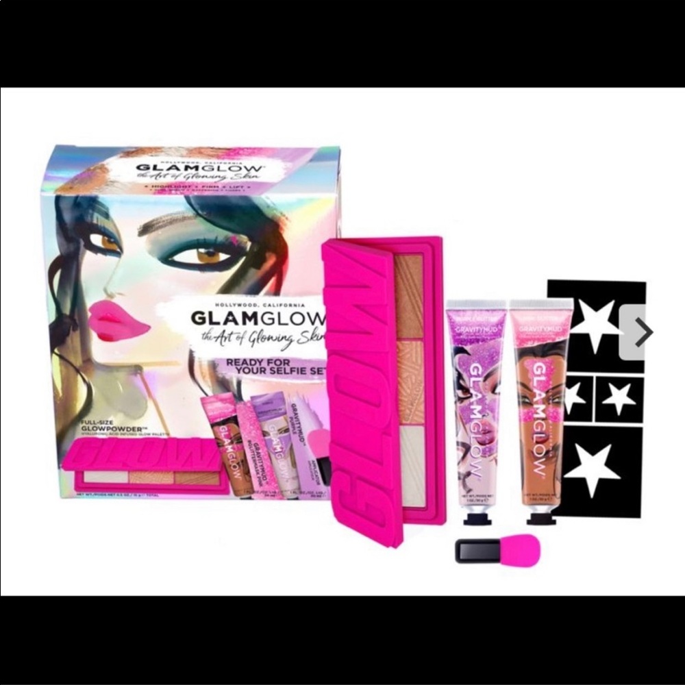 GLAMGLOW The Art of Glowing Skin Ready for Selfie Set NEW in Box - Picture 2 of 9